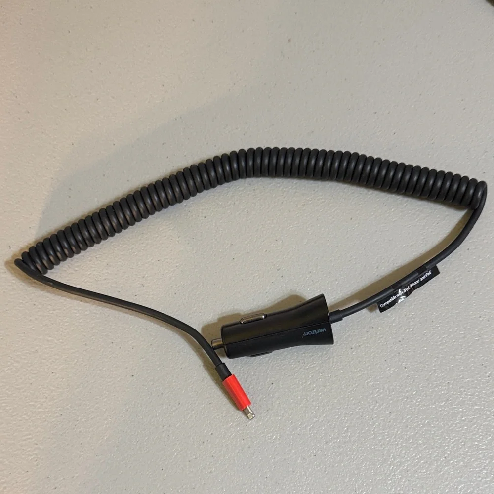 Car Charger Cable iPhone Lightening Black Coiled